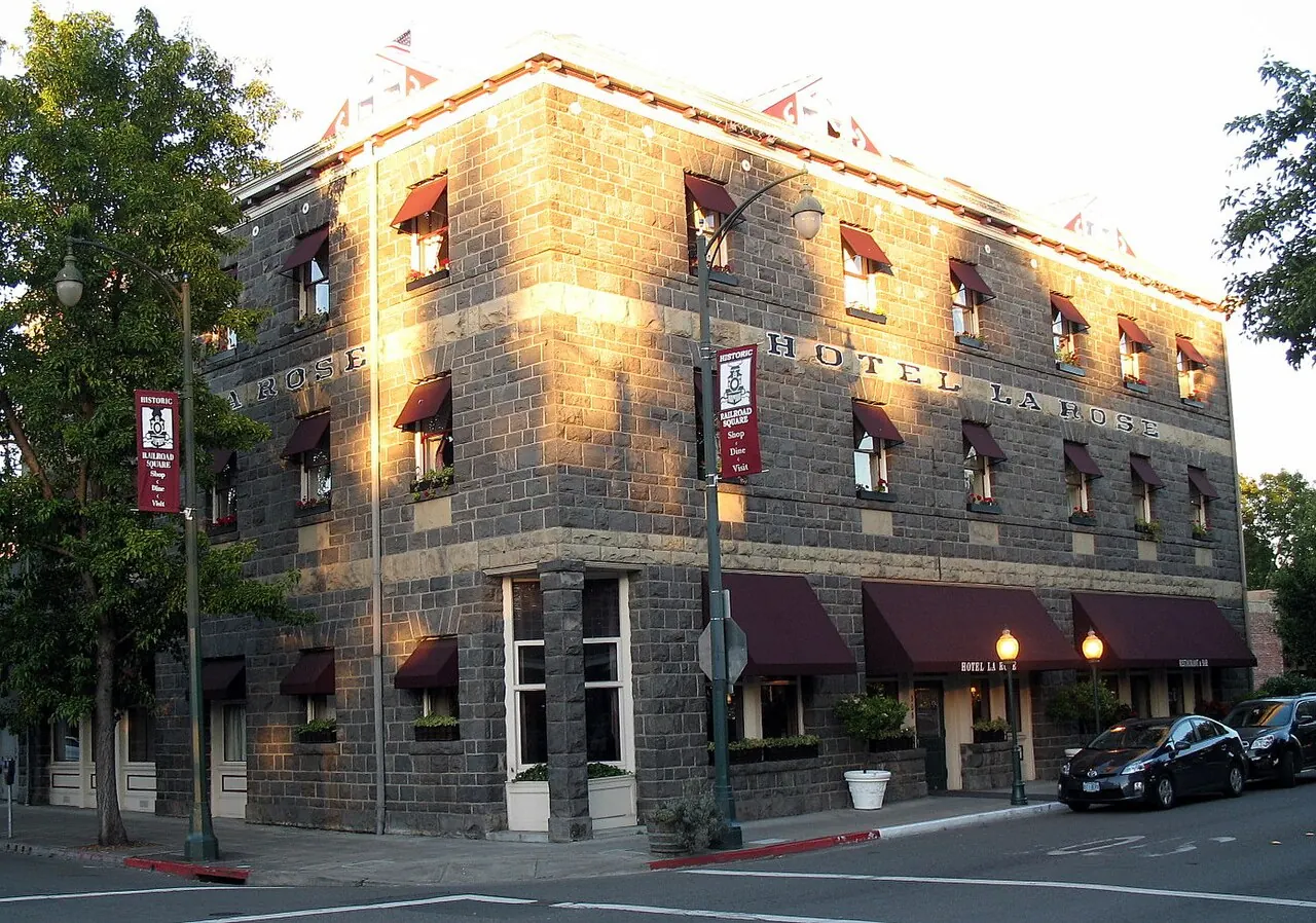Hotel La Rose, Santa Rosa: Hotel La Rose, 5th and Wilson Sts., Santa Rosa, CA 6-12- 8-14-50 PM